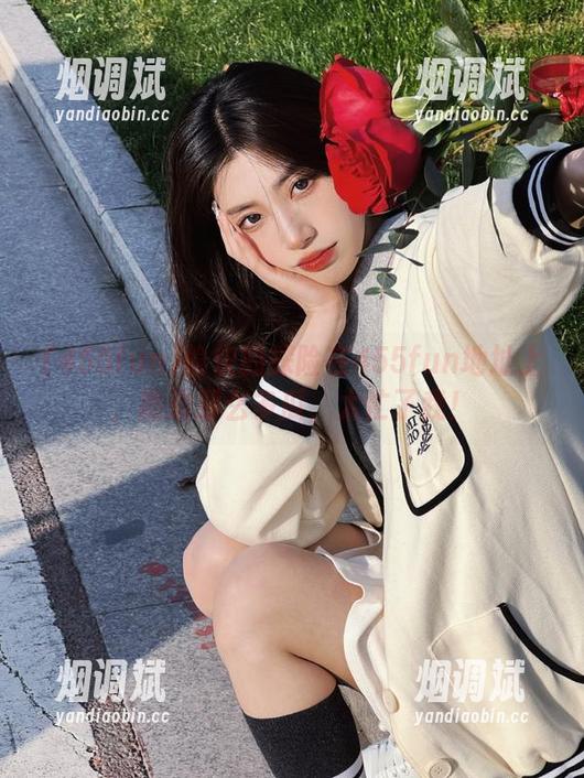 455fun 愉快的探险在455fun地址上,路边那么多瓜,太忙了我!