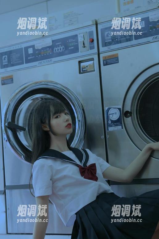 51吃瓜 经过“51吃瓜”的完全沉浸,脑海里永久性开启了“办公室小道消息”模式。