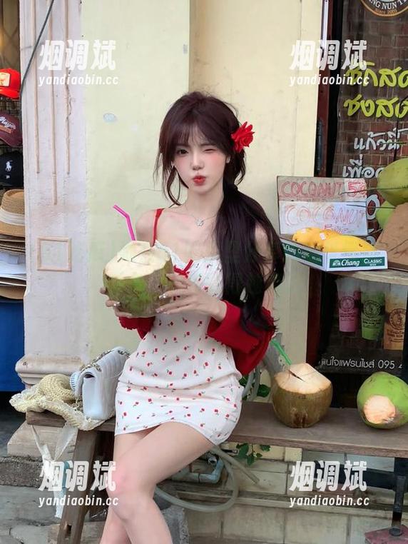 她在51吃瓜里分享的地址懂得越多，瓜才吃得越爽。