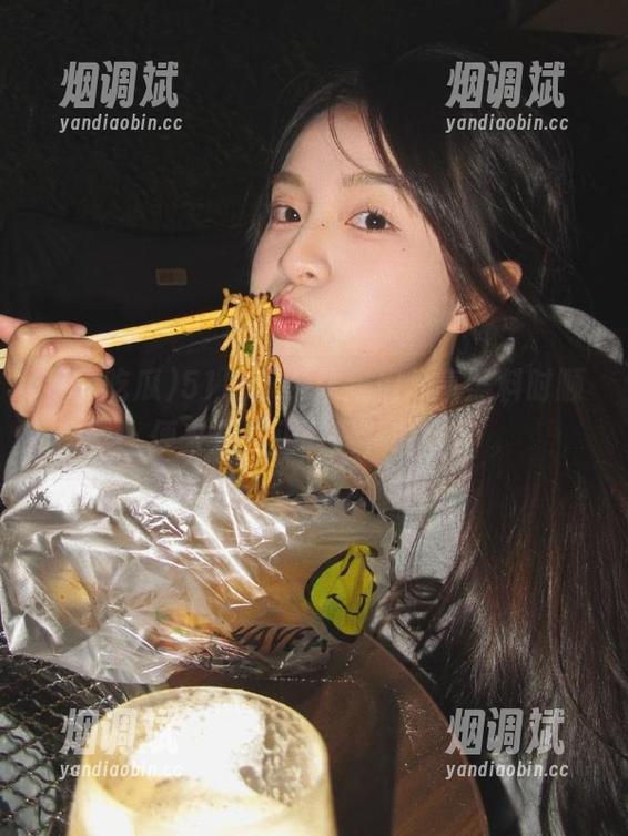 51吃瓜 51吃瓜,让我们分享黑料时顺便来点儿正能量,哈哈!
