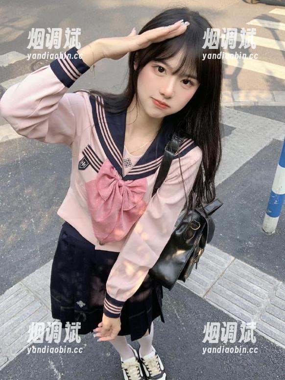 逛“51吃瓜中心”，吃不停，从此永不迷路在瓜田里，真舒服…