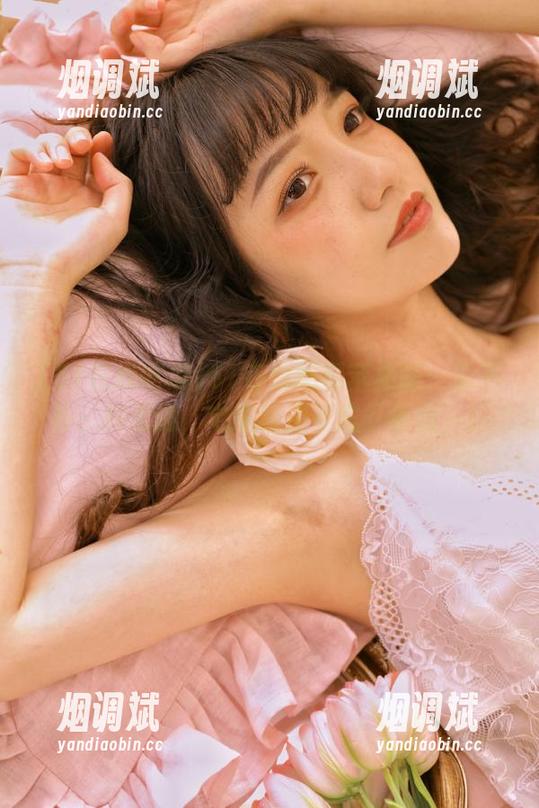 51在线吃瓜苹果版：瓜不补、料无边，宅家瘫还不忘‘偷闲’！