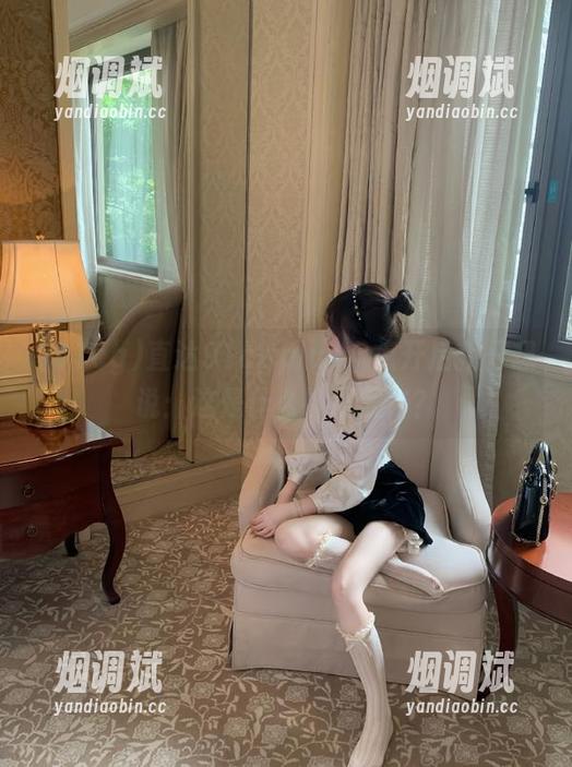 直达91cgplus，点开后我只想说：这是什么神仙操作？