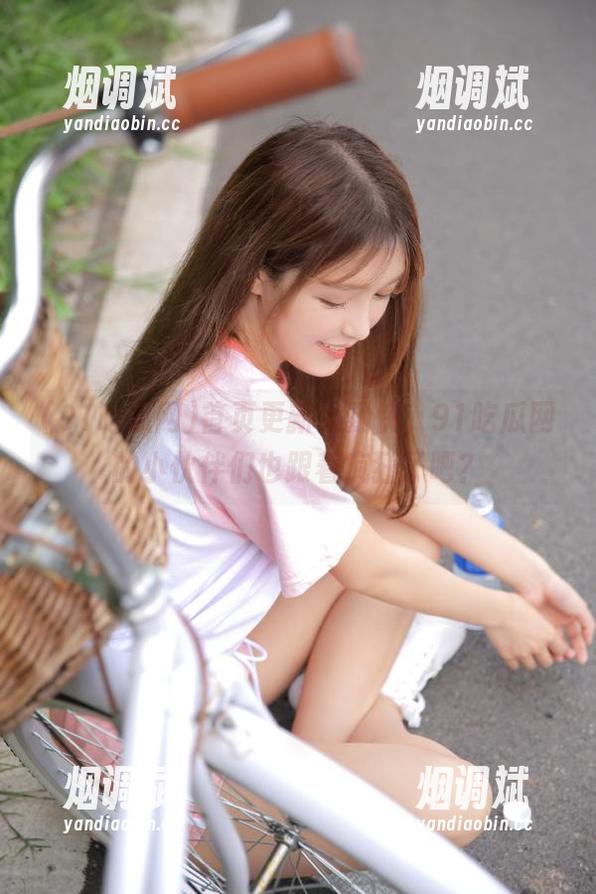 91吃瓜网 首页更新太勤快,91吃瓜网的小伙伴们也跟着疯狂了吧?