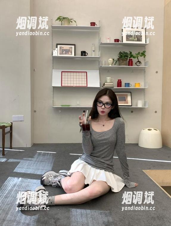 闷热的夏天，cgg黑料入口就像冰淇淋般让人欲罢不能！