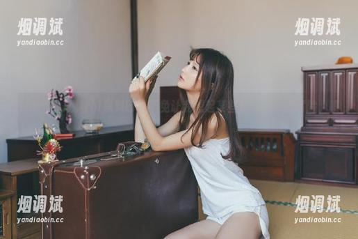 hl黑料 观看hl黑料时,不免让我想起某些“朋友”的嘴脸,啧啧。