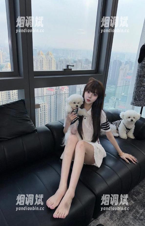 “www.51cg666”的首页，瓜皮一箩筐，掉进的可是真锅里煮的柠檬水吗？