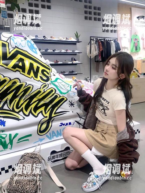 www.黑料 www.黑料网页的最新动态,让我忍不住想插嘴!