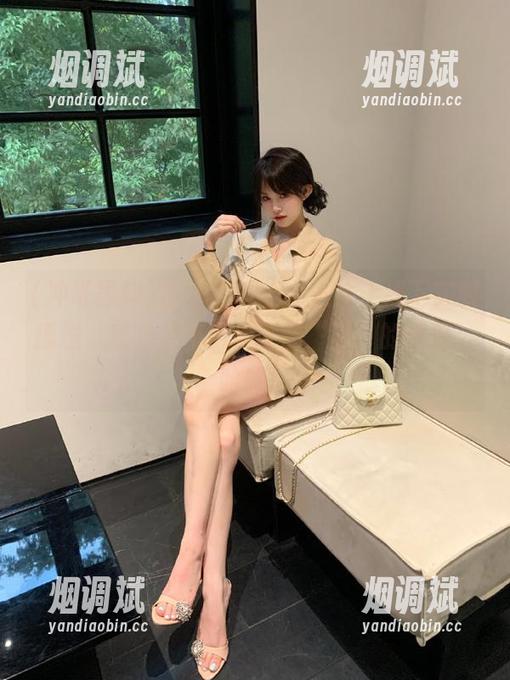 冲哥黑料 冲哥黑料app在线上线下实时播送,感受足不出户就能“耍”的快感,哈哈!