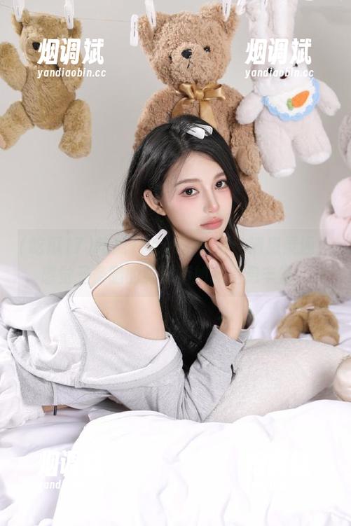 吃瓜17cgcg首页：消息灵通，感觉三条腿的狗都不如我信息丰富。