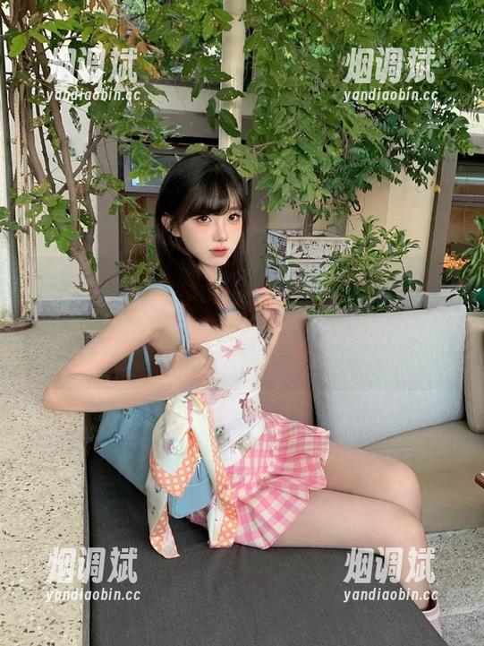 吃瓜网 吃瓜网的63页ppt,真想问问你们是不是太有时间了,永不迷路也要省点花费啊!