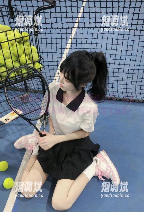 就在在线吃瓜网红入口，求生欲满分的翻车现场，快来评论放飞自我！