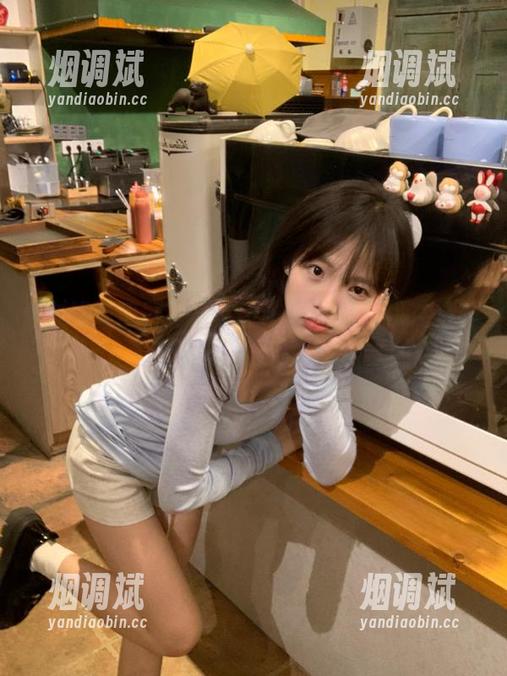 17在线吃瓜网站：我在八卦新闻里的迷失之旅