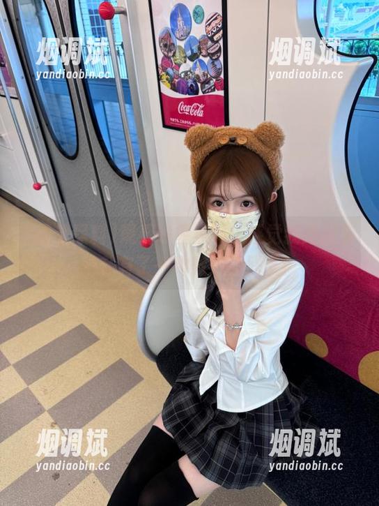 观看明星黑料，感觉我跟所有八卦有了一种微妙的联系！