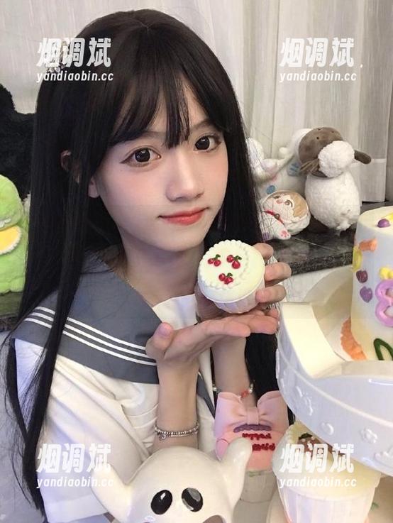 点开“泡泡吃瓜网ppcgfun”网页，我的关注点被各种花边新闻给吸引，一不小心就沉迷了…