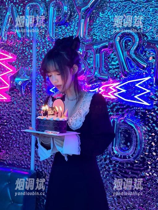 吃瓜日常：黑料不打烊线路，边吃边聊真是乐趣满满！