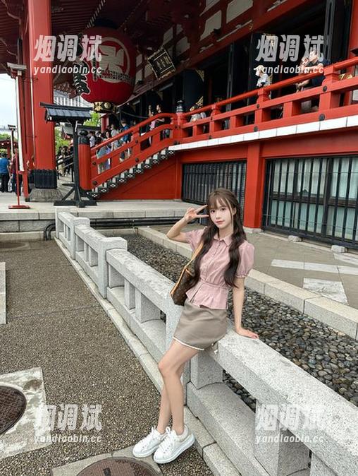 一步一个脚印，直达“zztt10.su黑料不打烊”入口，永不迷路，边吃瓜边徘徊，你能想到那味道吗？
